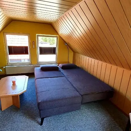 Im Dachgeschoss * Gotthun