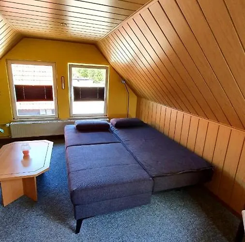 Im Dachgeschoss * Gotthun